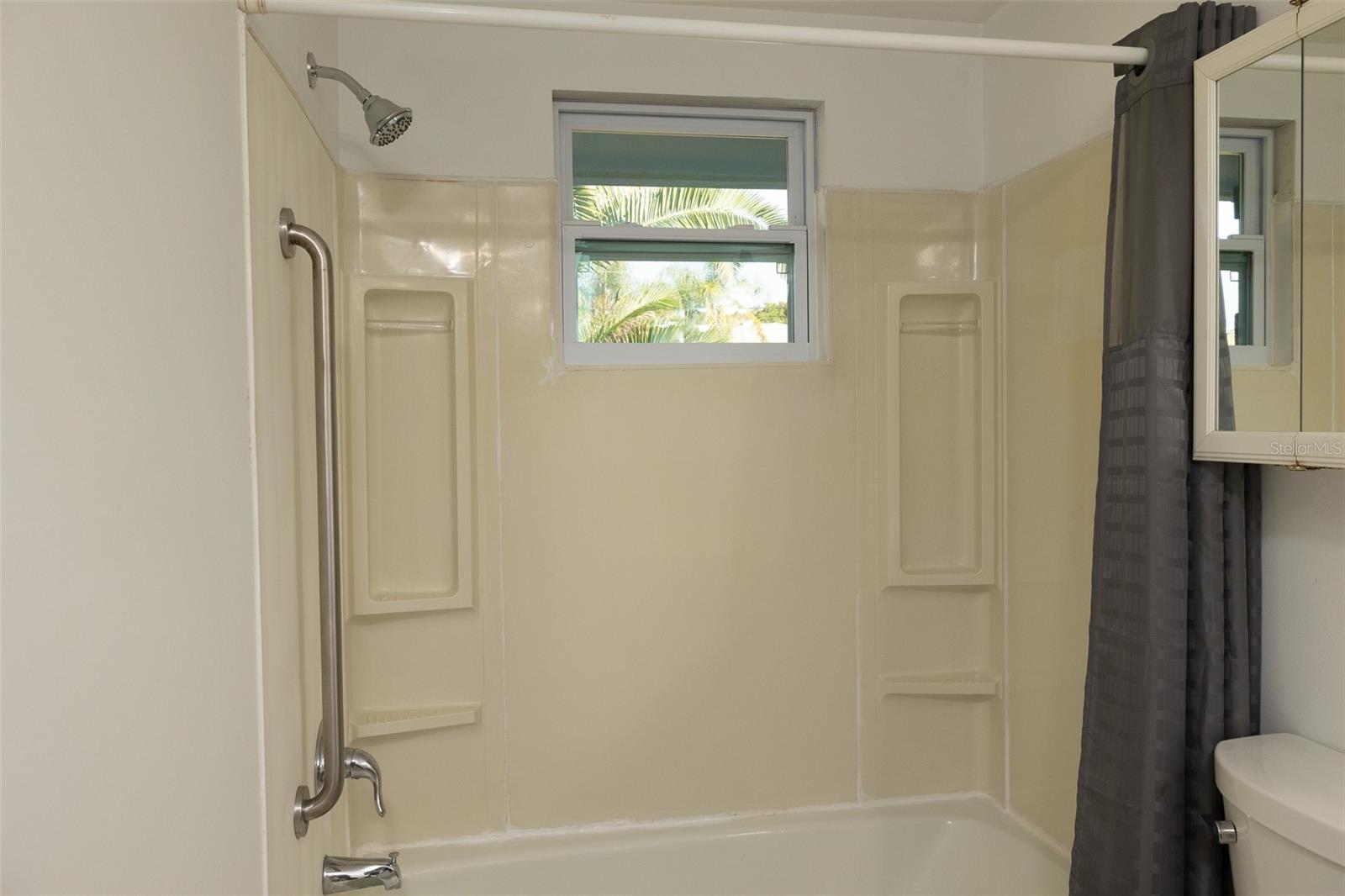 KLEIN TERRACE - Residential