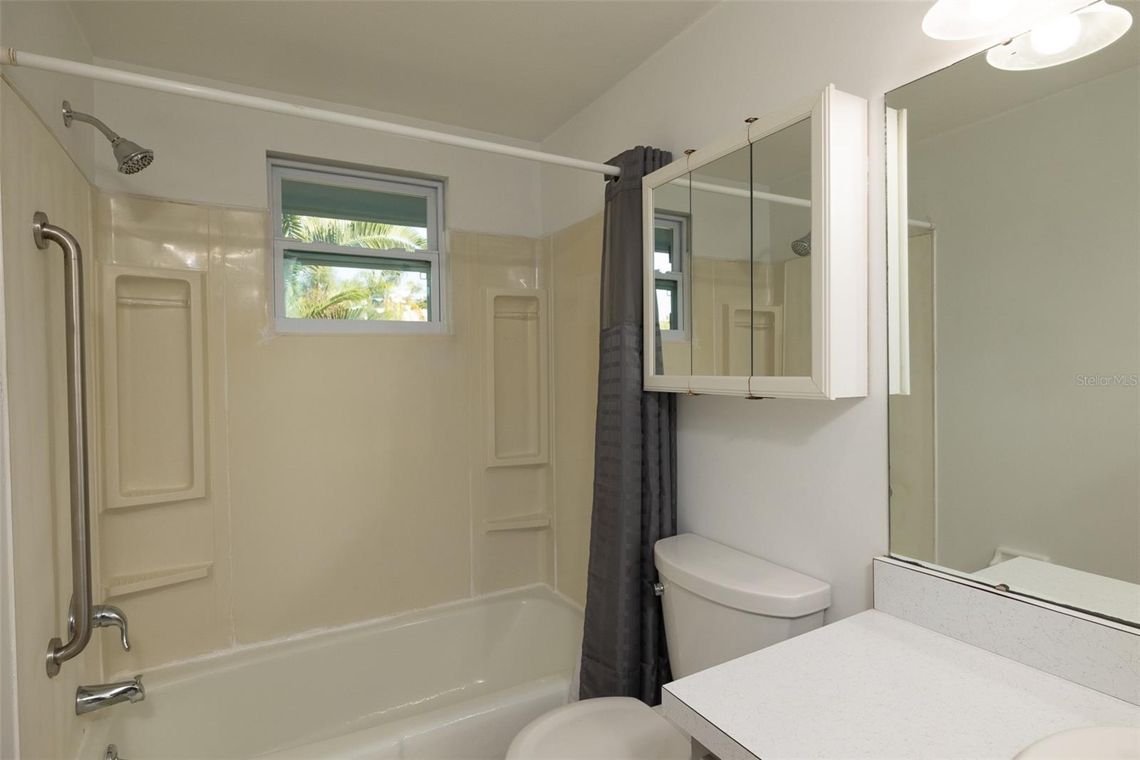 KLEIN TERRACE - Residential