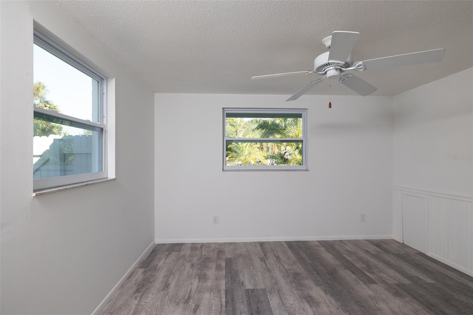 KLEIN TERRACE - Residential