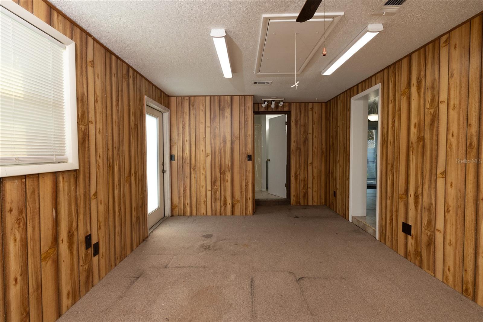 KLEIN TERRACE - Residential