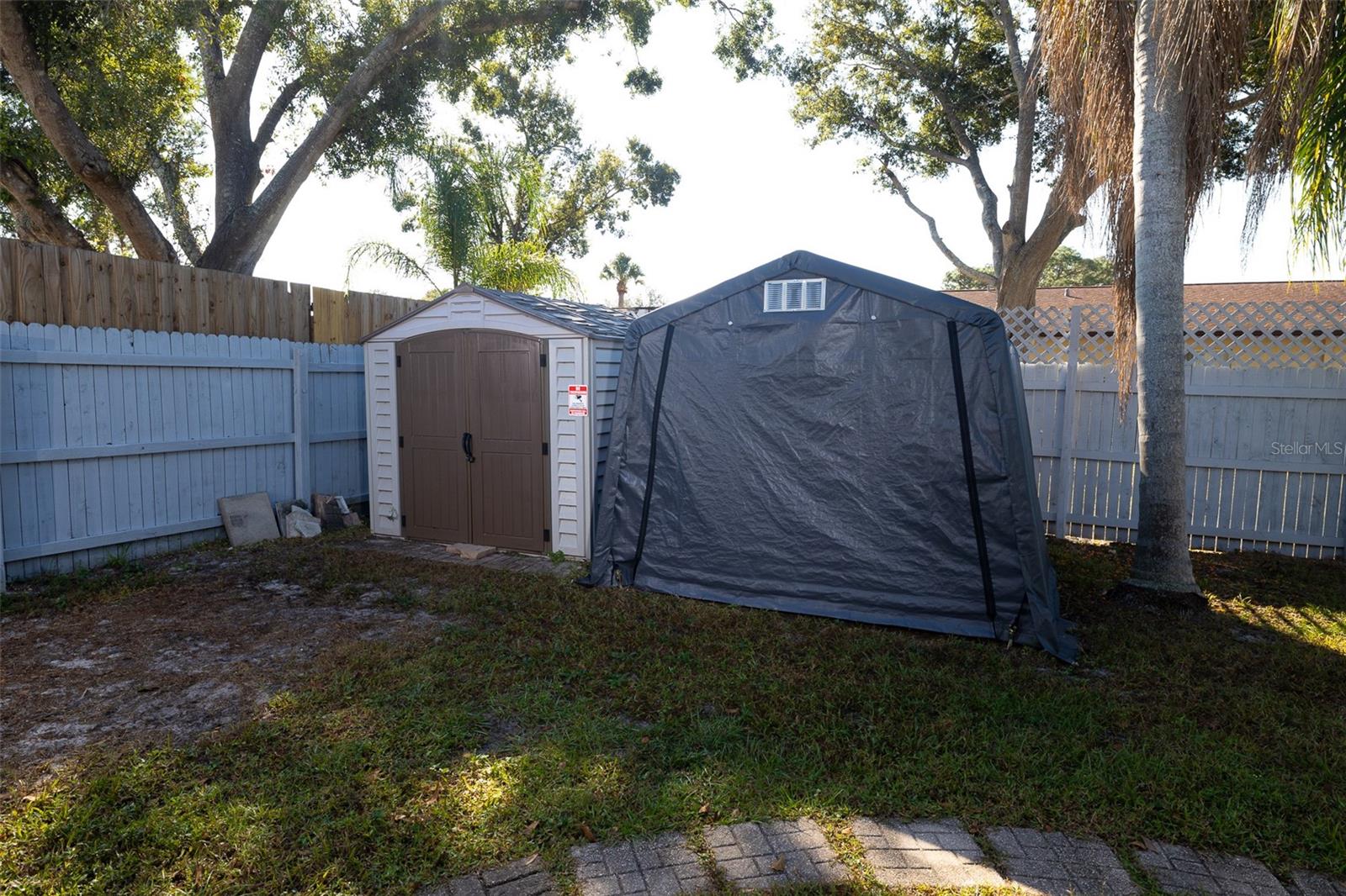 KLEIN TERRACE - Residential