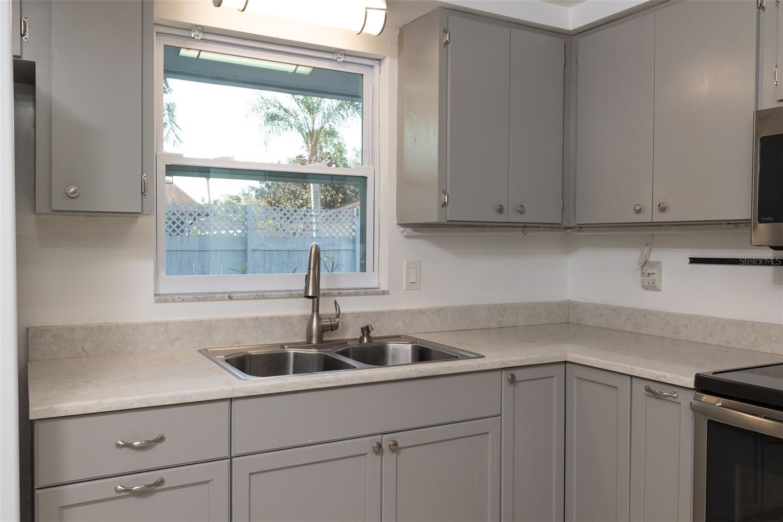 KLEIN TERRACE - Residential