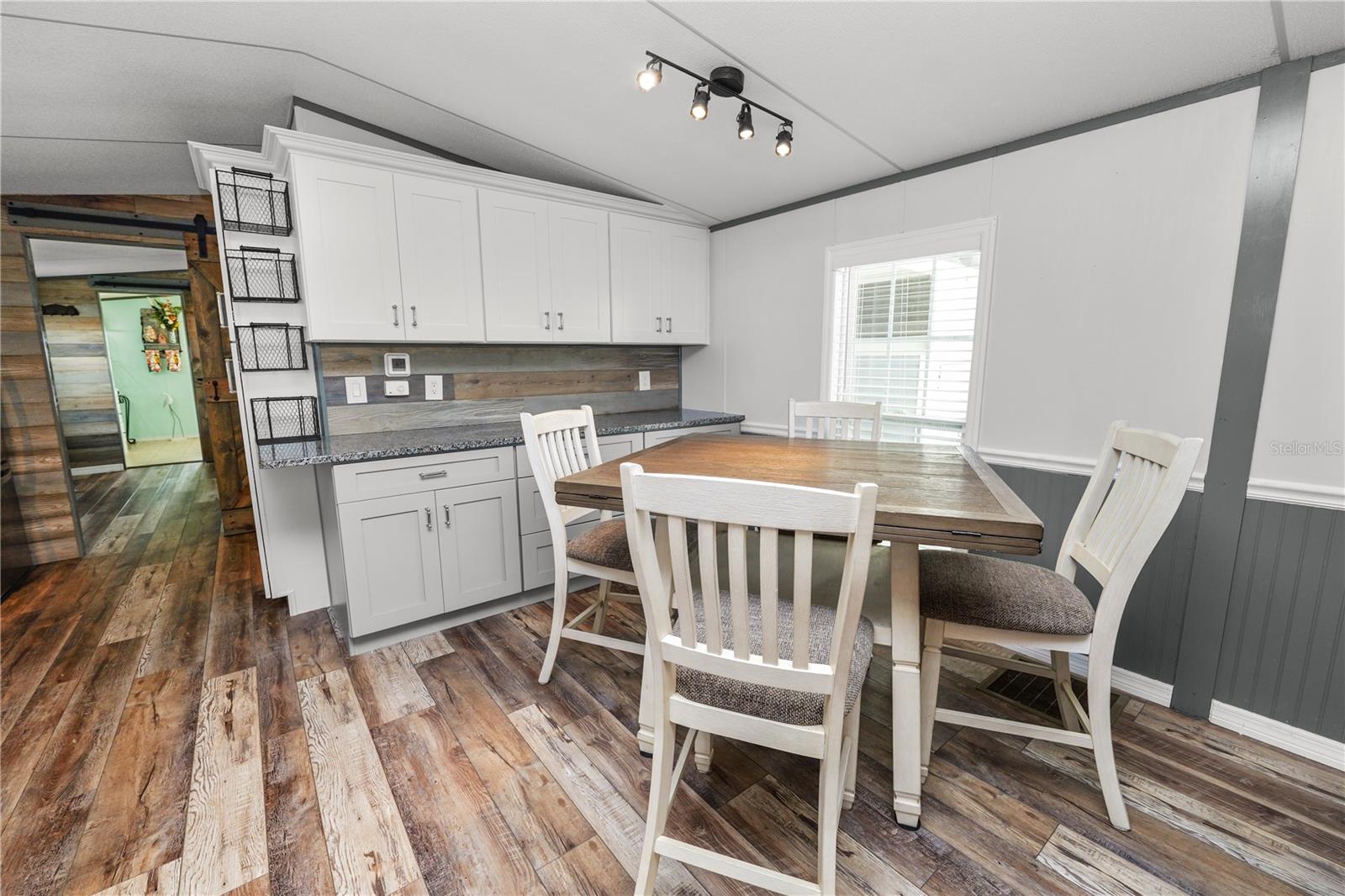 MOUNT OLIVE SHORES PH 01 - Residential