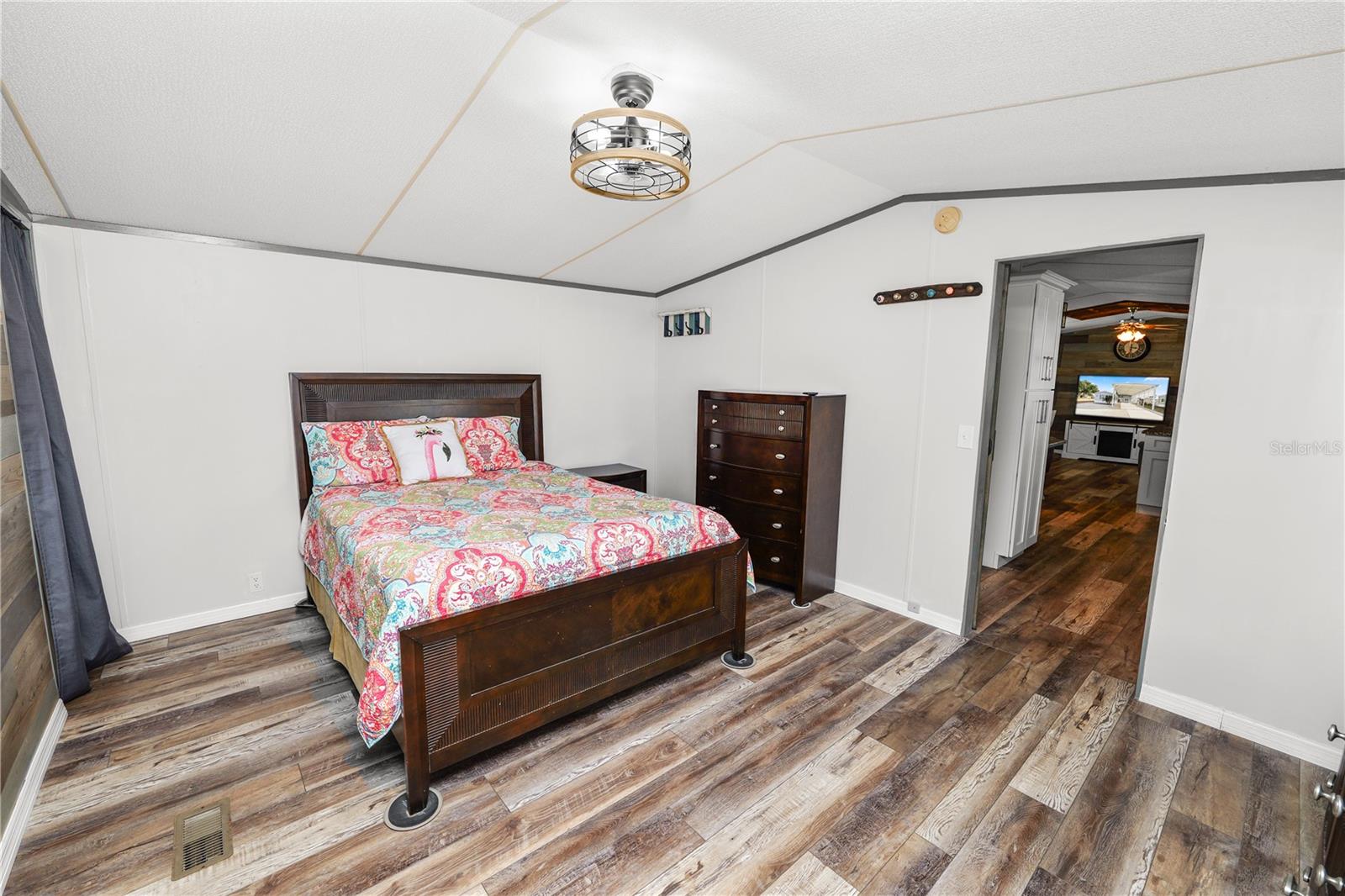 MOUNT OLIVE SHORES PH 01 - Residential