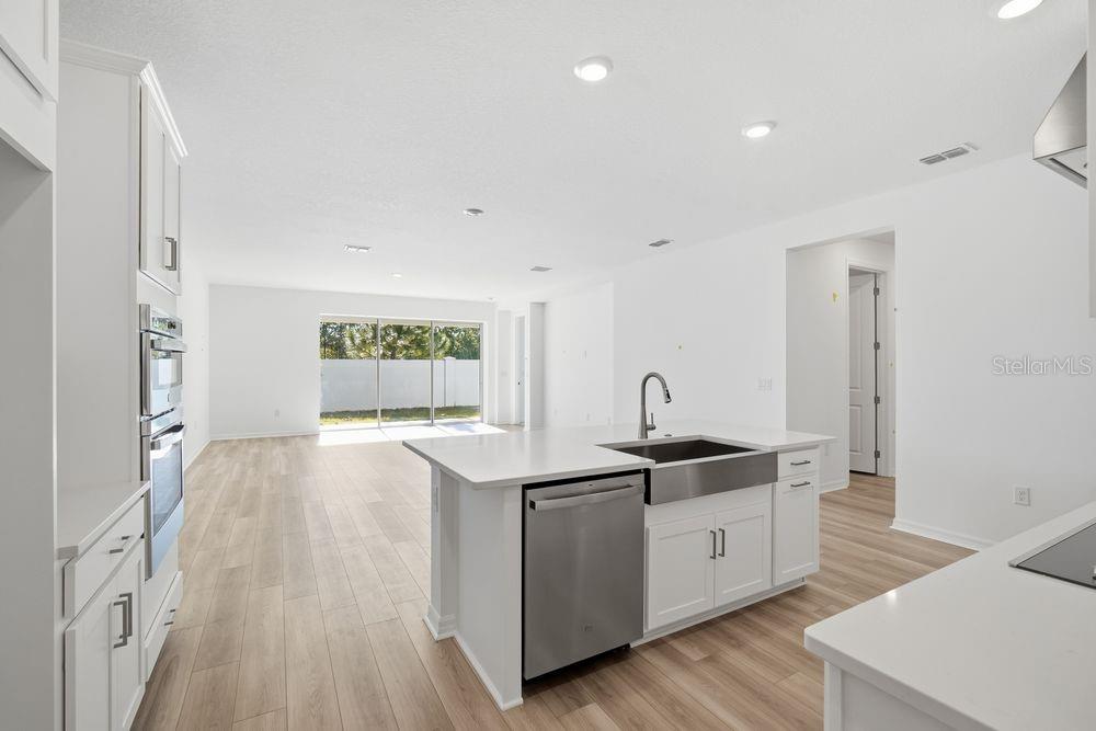 2124 BABBLING BROOK BOULEVARD