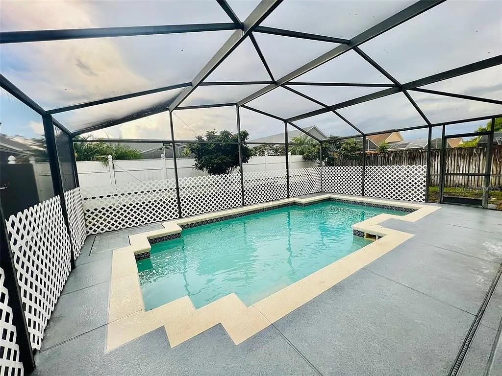 Photo of 4647 Eagle Peak Drive, Kissimmee, FL 34746 (MLS # S5156885)