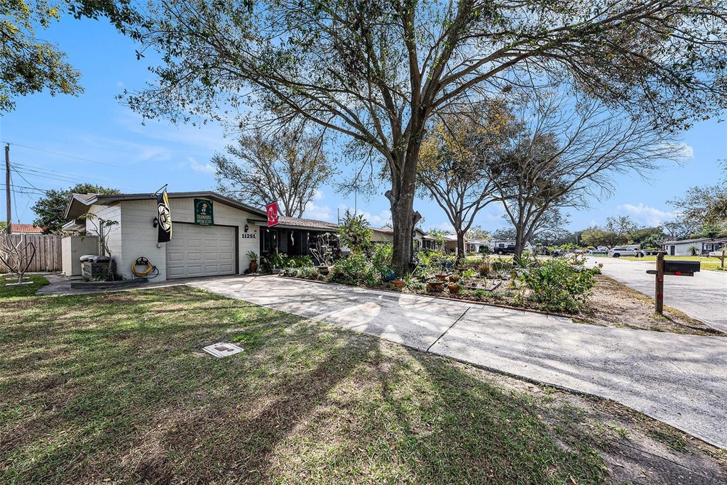 Photo of 11255 109th Way, Largo, FL 33778 (MLS # TB8534697)
