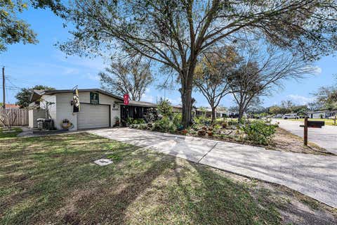 Photo of 11255 109th Way, Largo, FL 33778 (MLS # TB8534697)