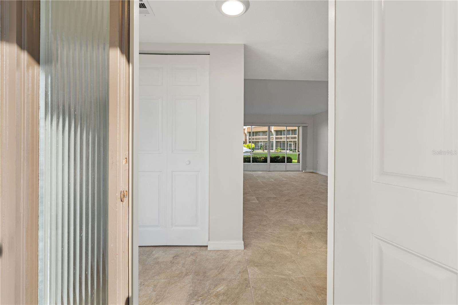 ISLANDER POINT - Residential