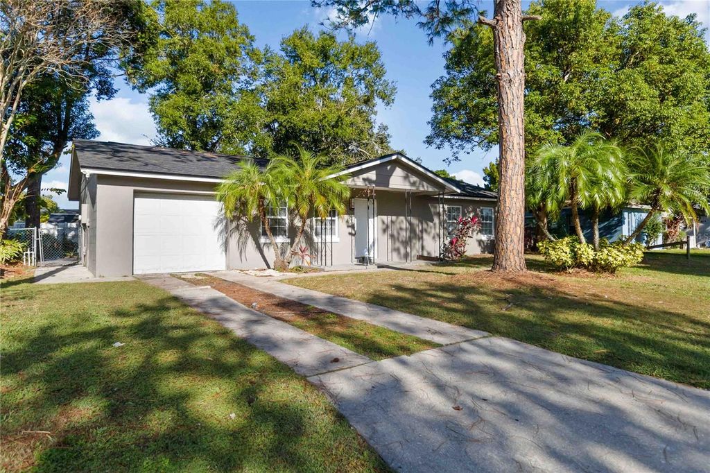 Photo of 176 Mante Drive, Kissimmee, FL 34743 (MLS # O6357549)