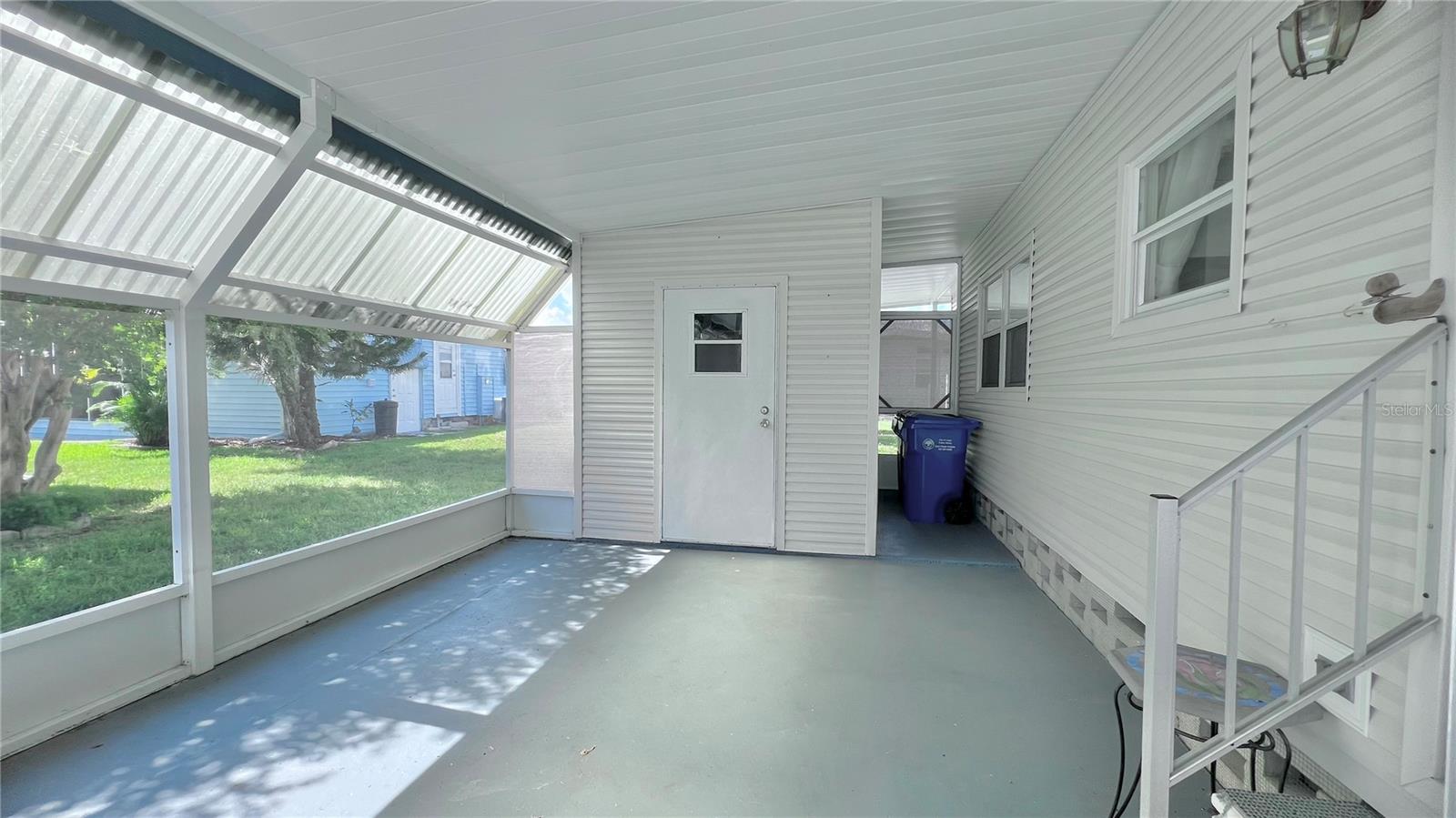 1100 BELCHER ROAD S 751