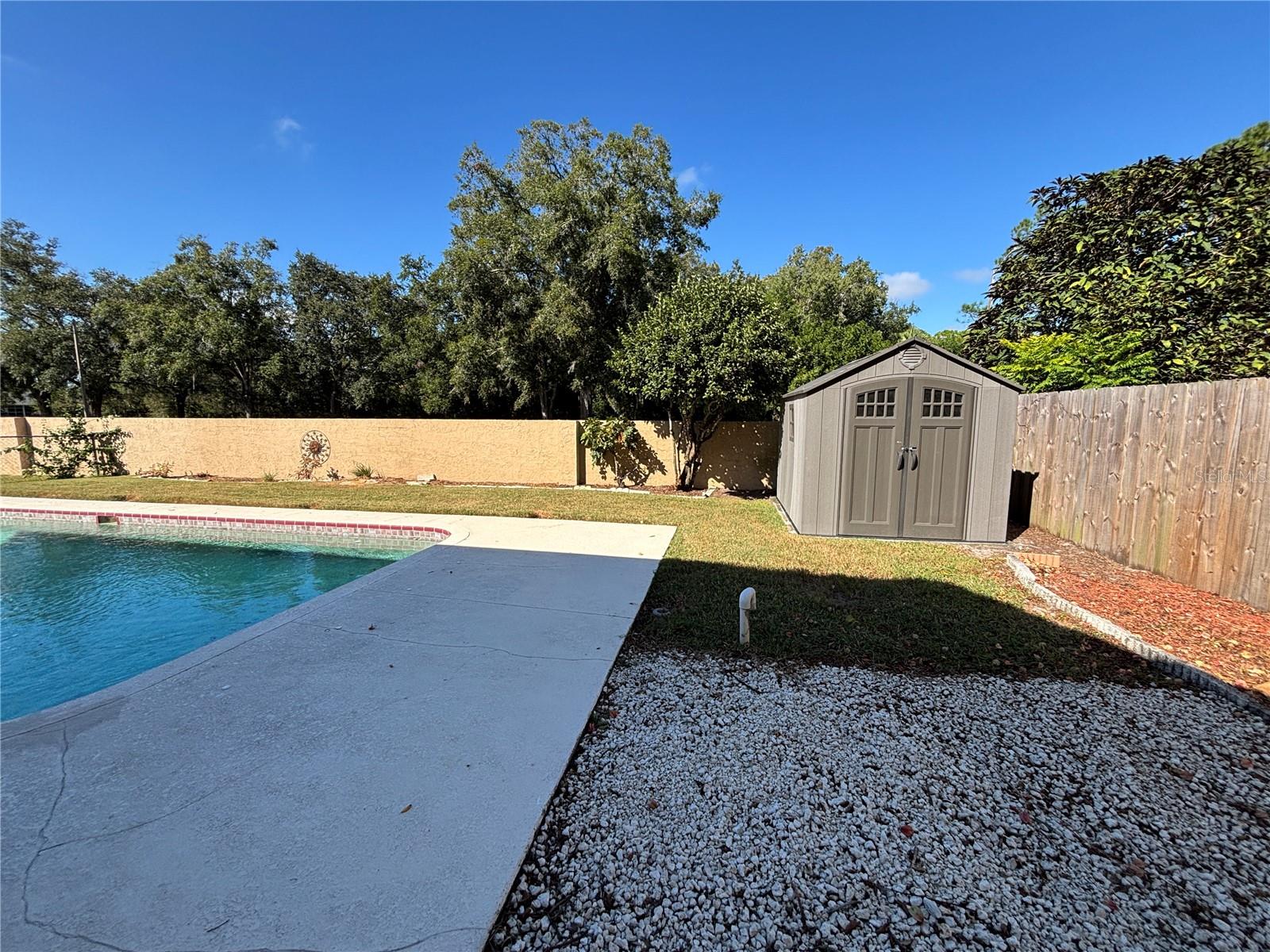 WINDMILL POINTE OF TARPON LAKE - UNIT THREE - Residential Lease