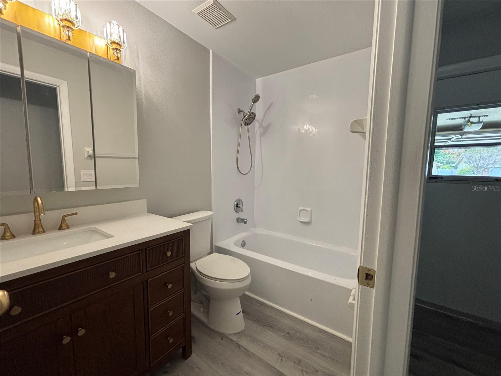 WINDMILL POINTE OF TARPON LAKE - UNIT THREE - Residential Lease