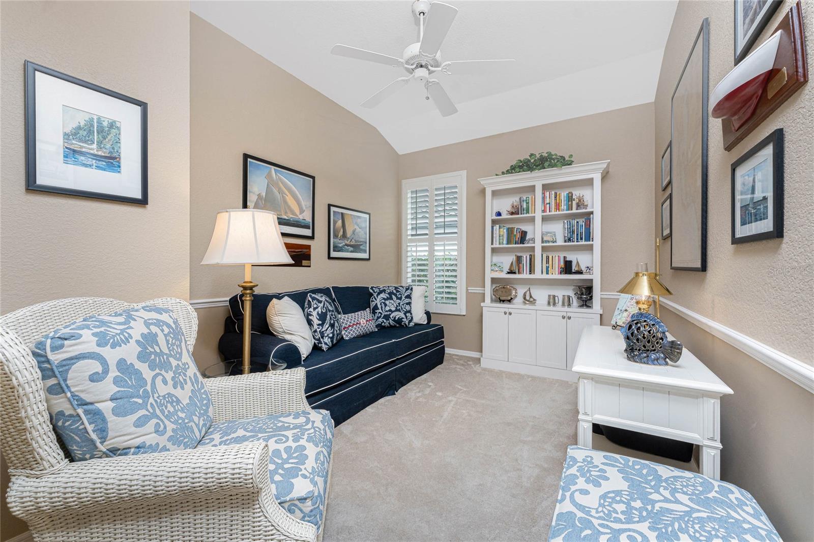 COURTSIDE LANDINGS - Residential