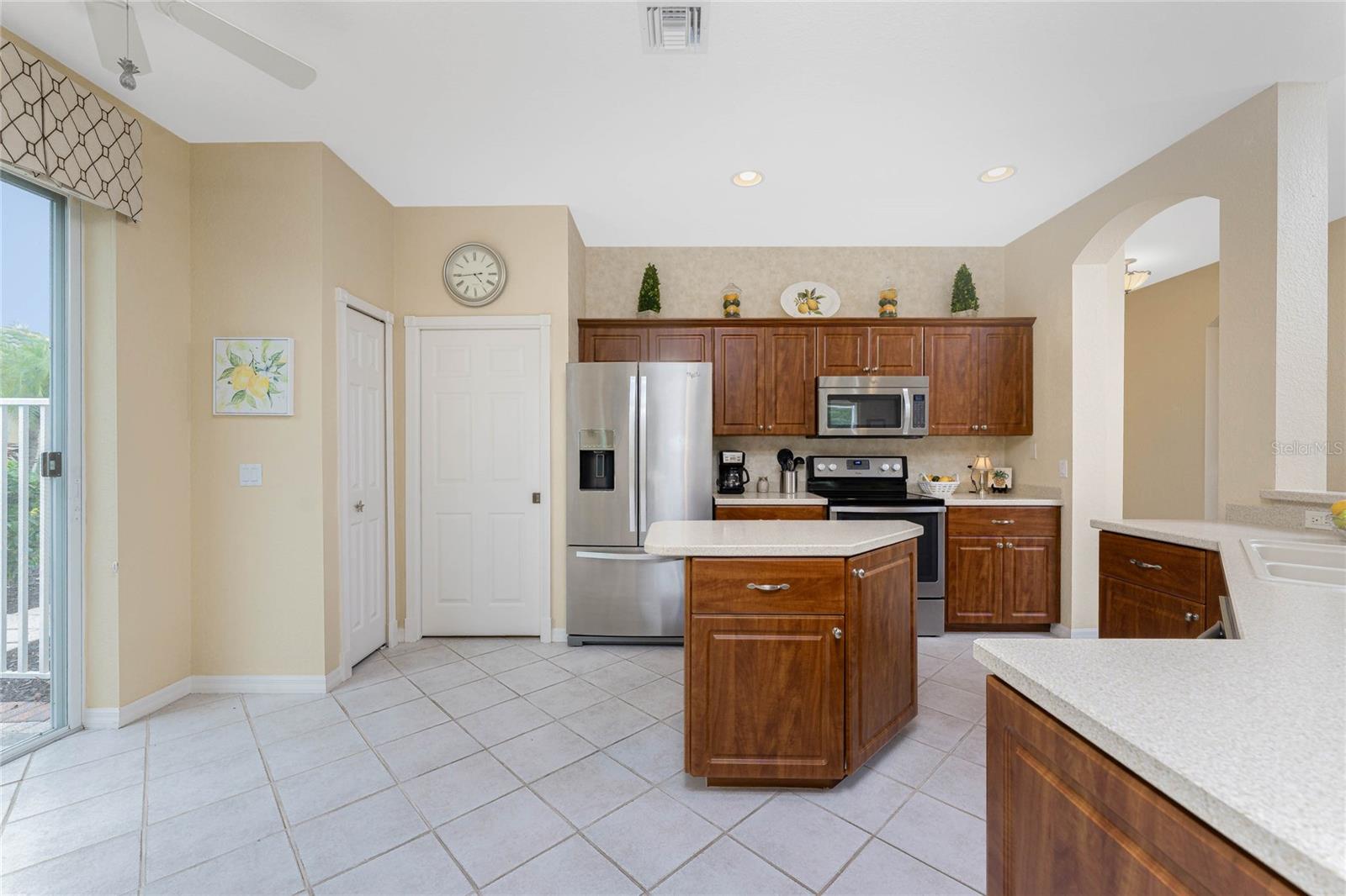 COURTSIDE LANDINGS - Residential