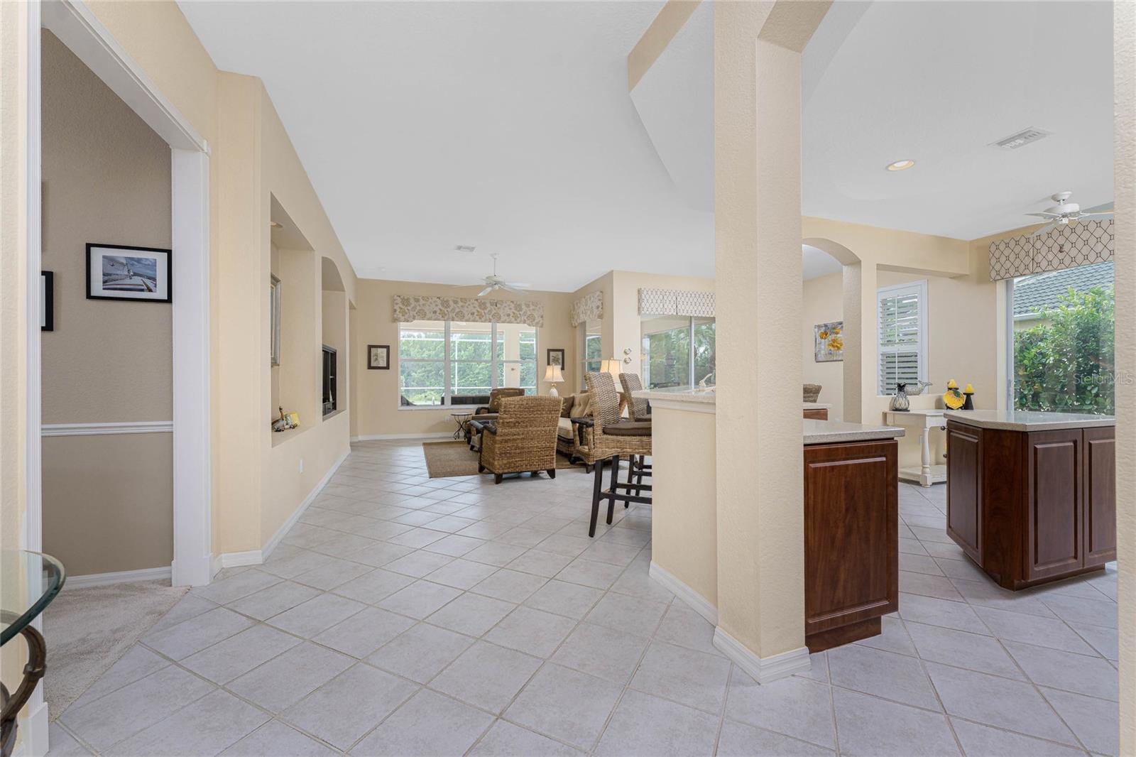 COURTSIDE LANDINGS - Residential