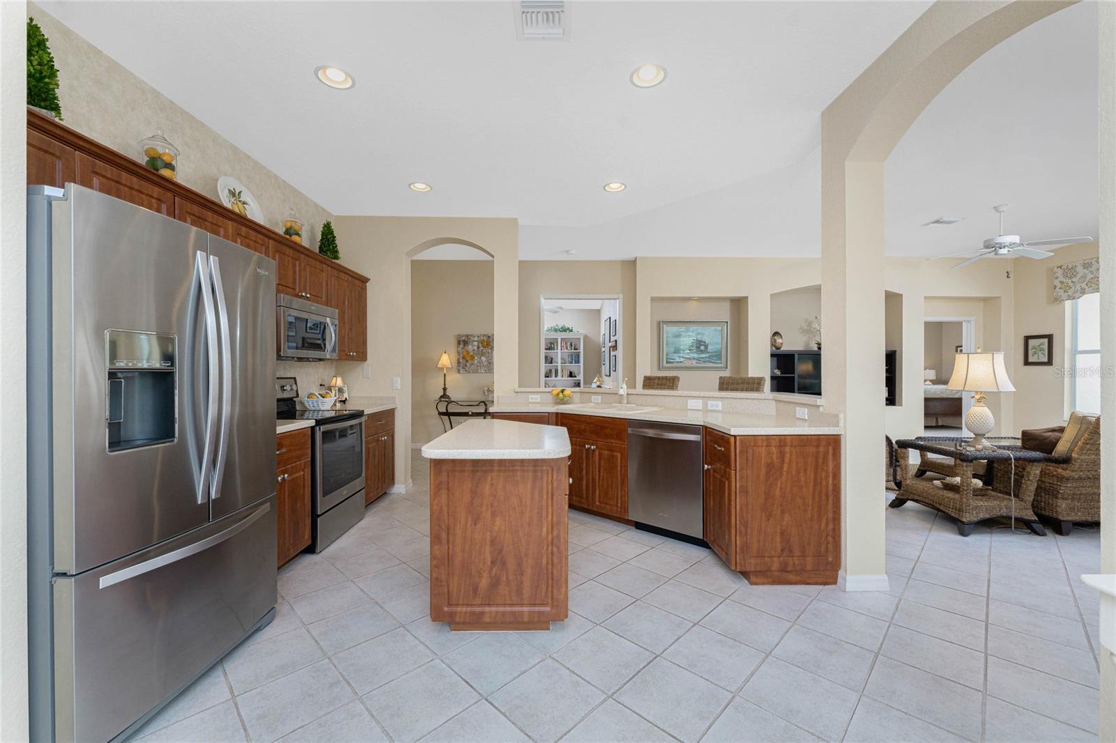 COURTSIDE LANDINGS - Residential