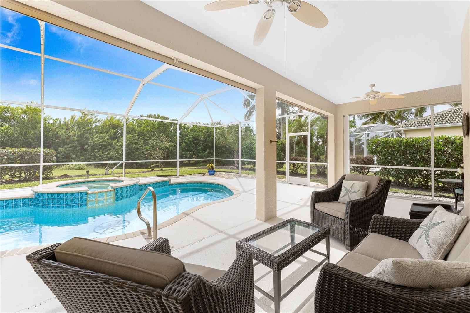 COURTSIDE LANDINGS - Residential
