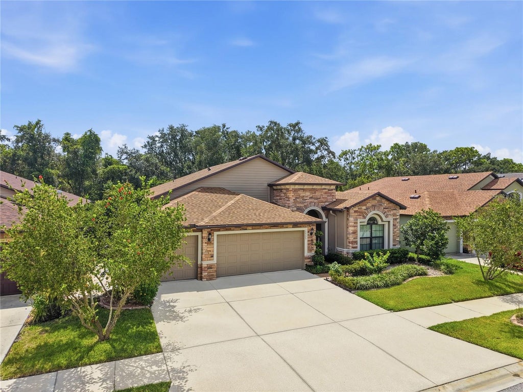 Photo of 12725 Flatwood Creek Drive, Gibsonton, FL 33534 (MLS # O6440764)