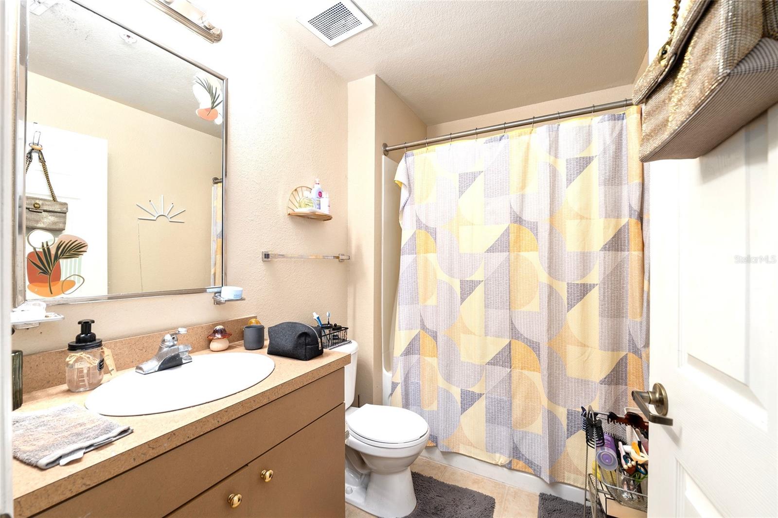 OXFORD TERRACE - Residential