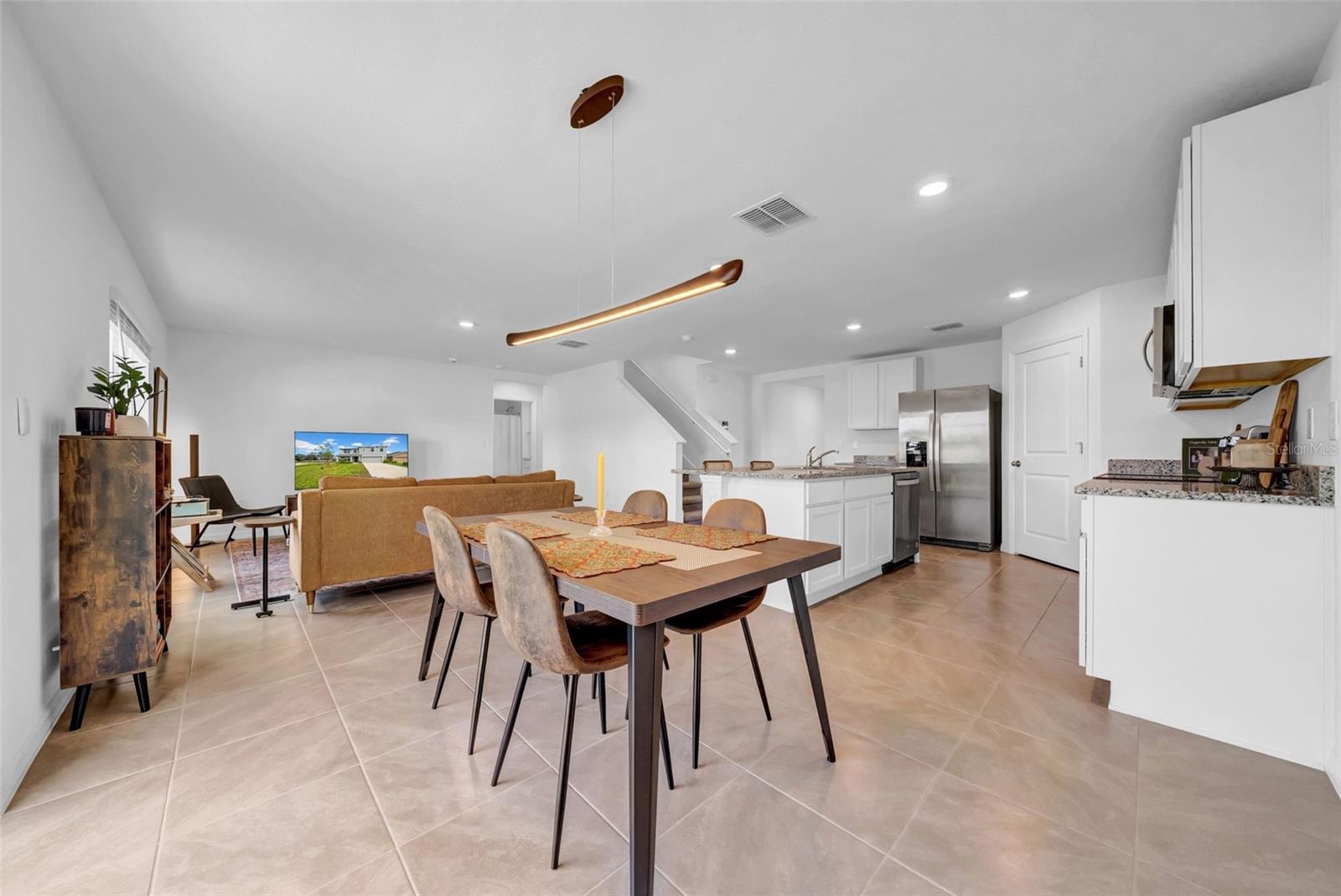 PINE CREEK - Residential Lease