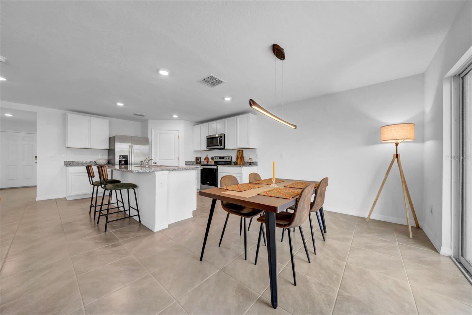 PINE CREEK - Residential Lease