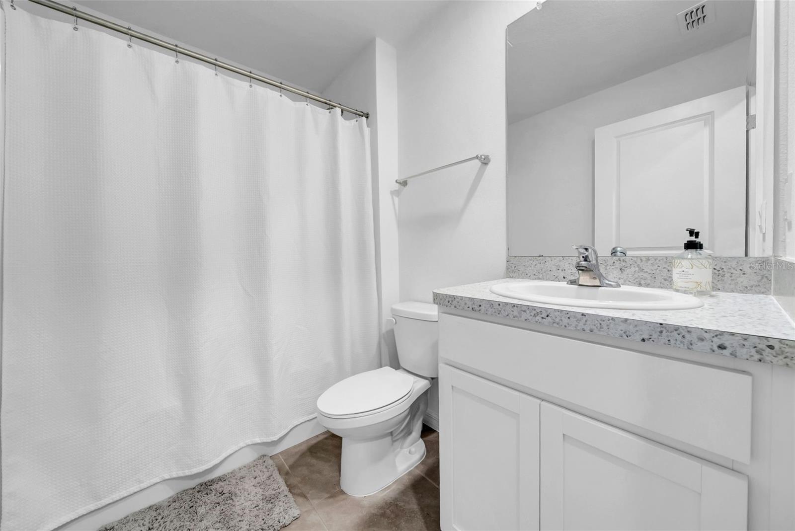 PINE CREEK - Residential Lease