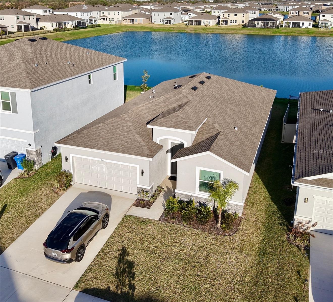 345 MANGROVE MANOR DRIVE