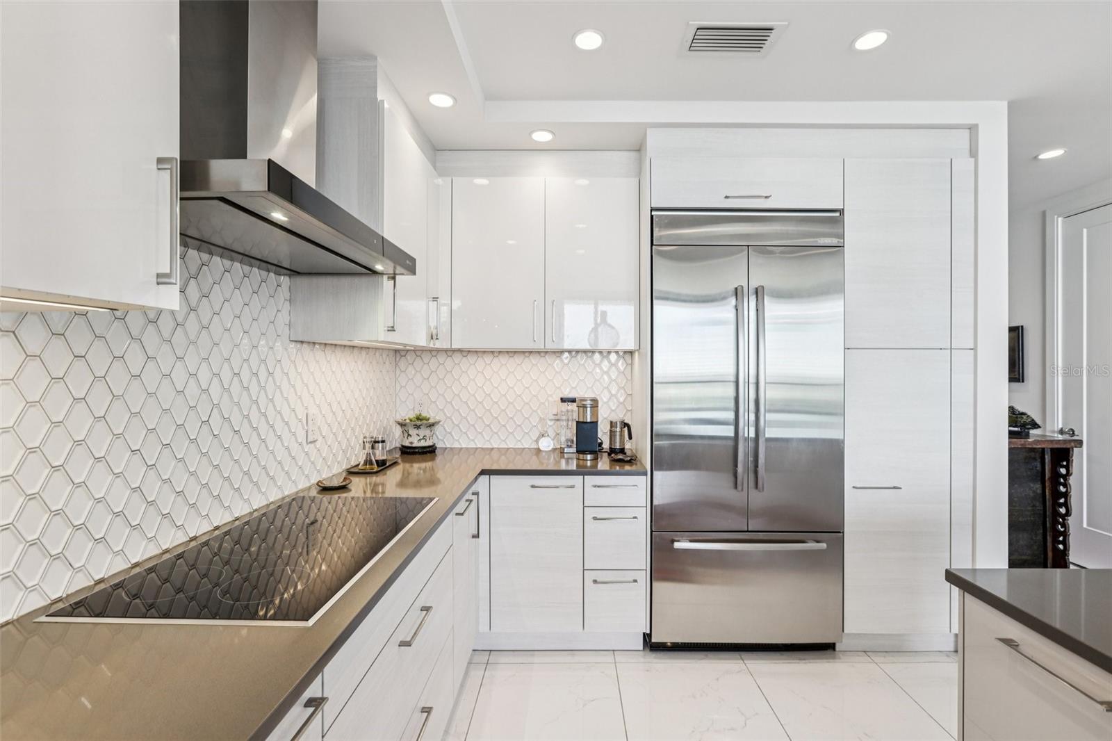 ONE ST PETERSBURG CONDO - Residential