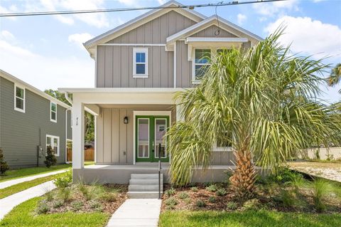 Photo of 410 W Paris Street, Tampa, FL 33604 (MLS # TB8359684)