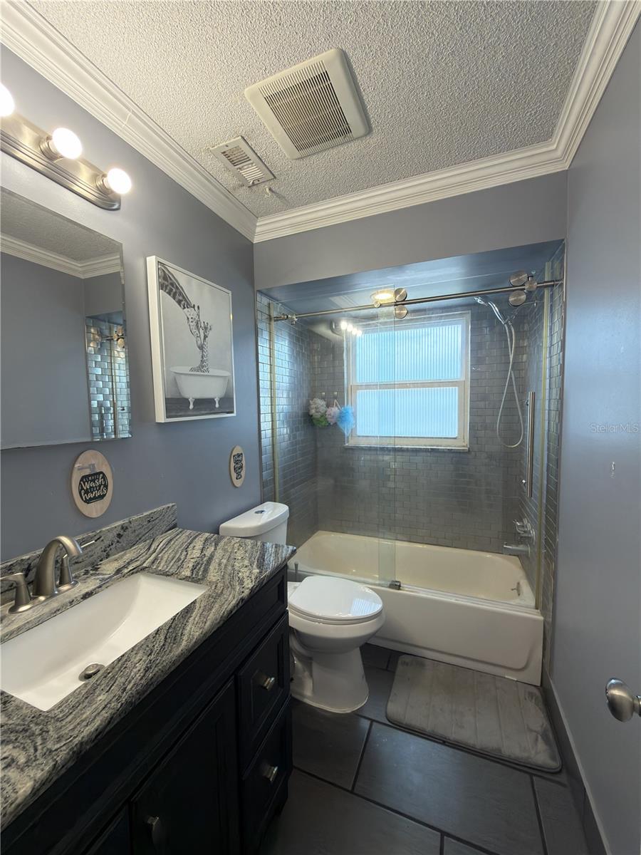 TEMPLE TERRACE MANOR - Residential