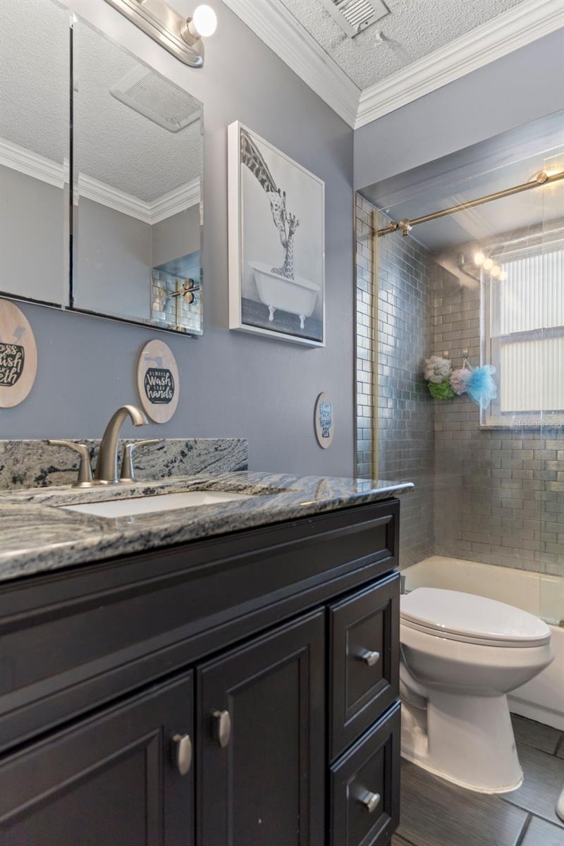 TEMPLE TERRACE MANOR - Residential