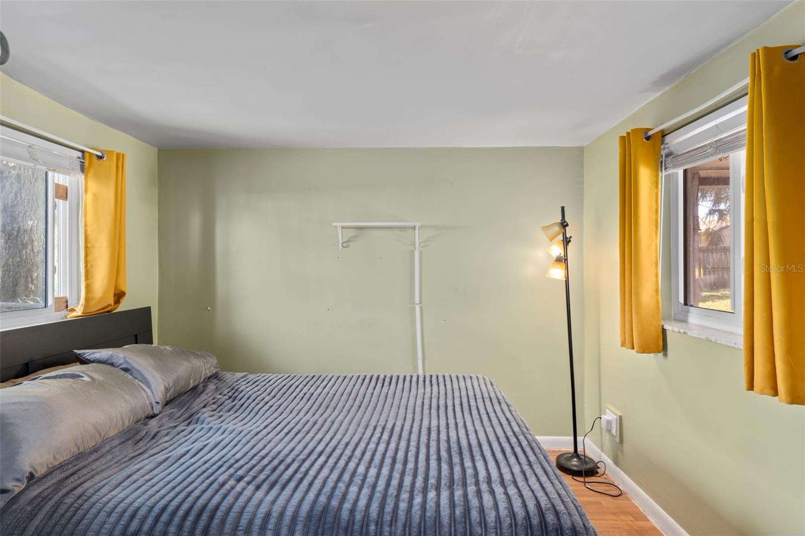 TEMPLE TERRACE MANOR - Residential