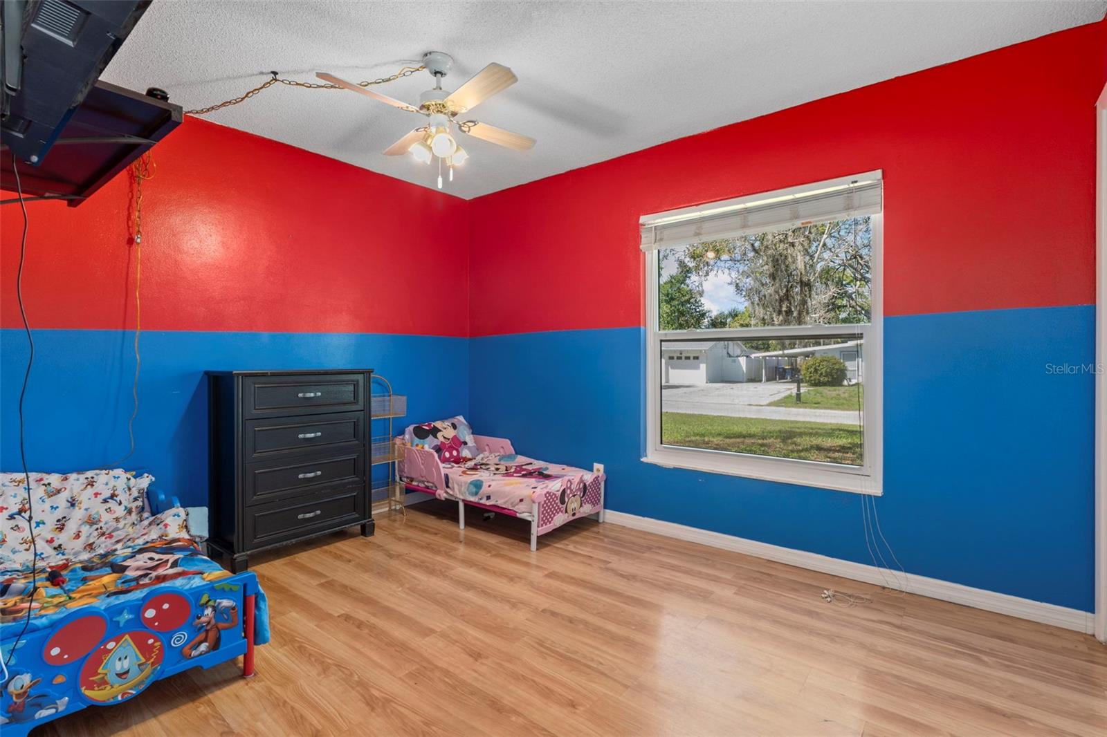 TEMPLE TERRACE MANOR - Residential