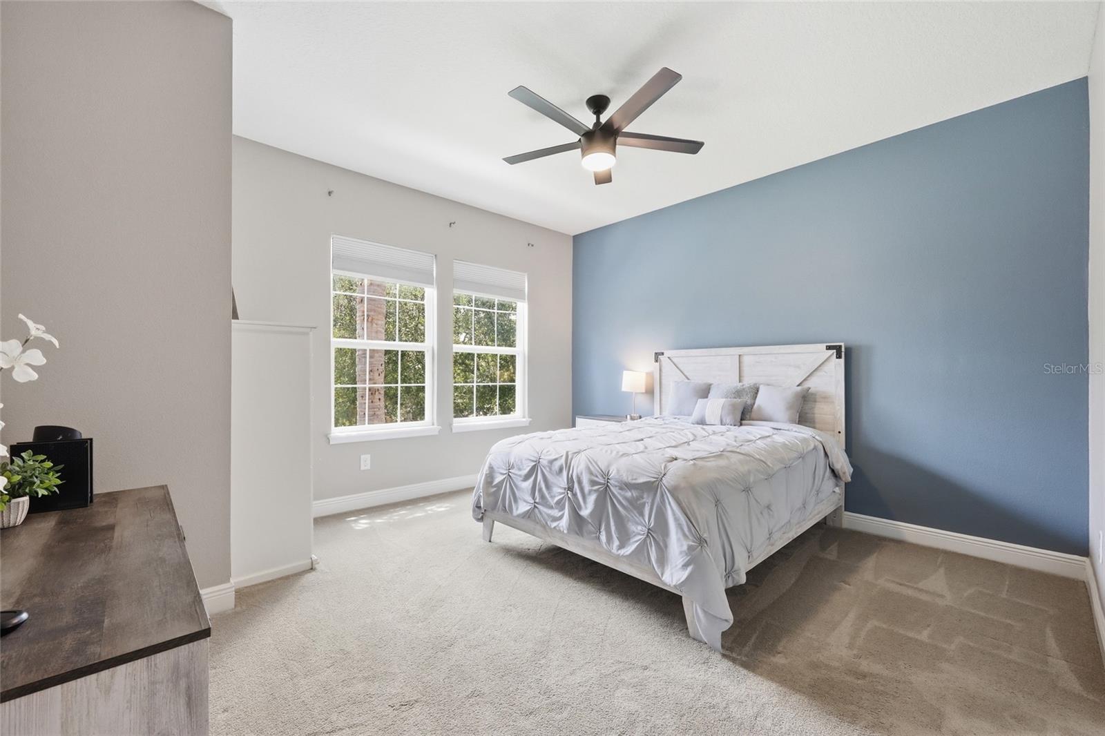 SAVANNAH PARK - Residential