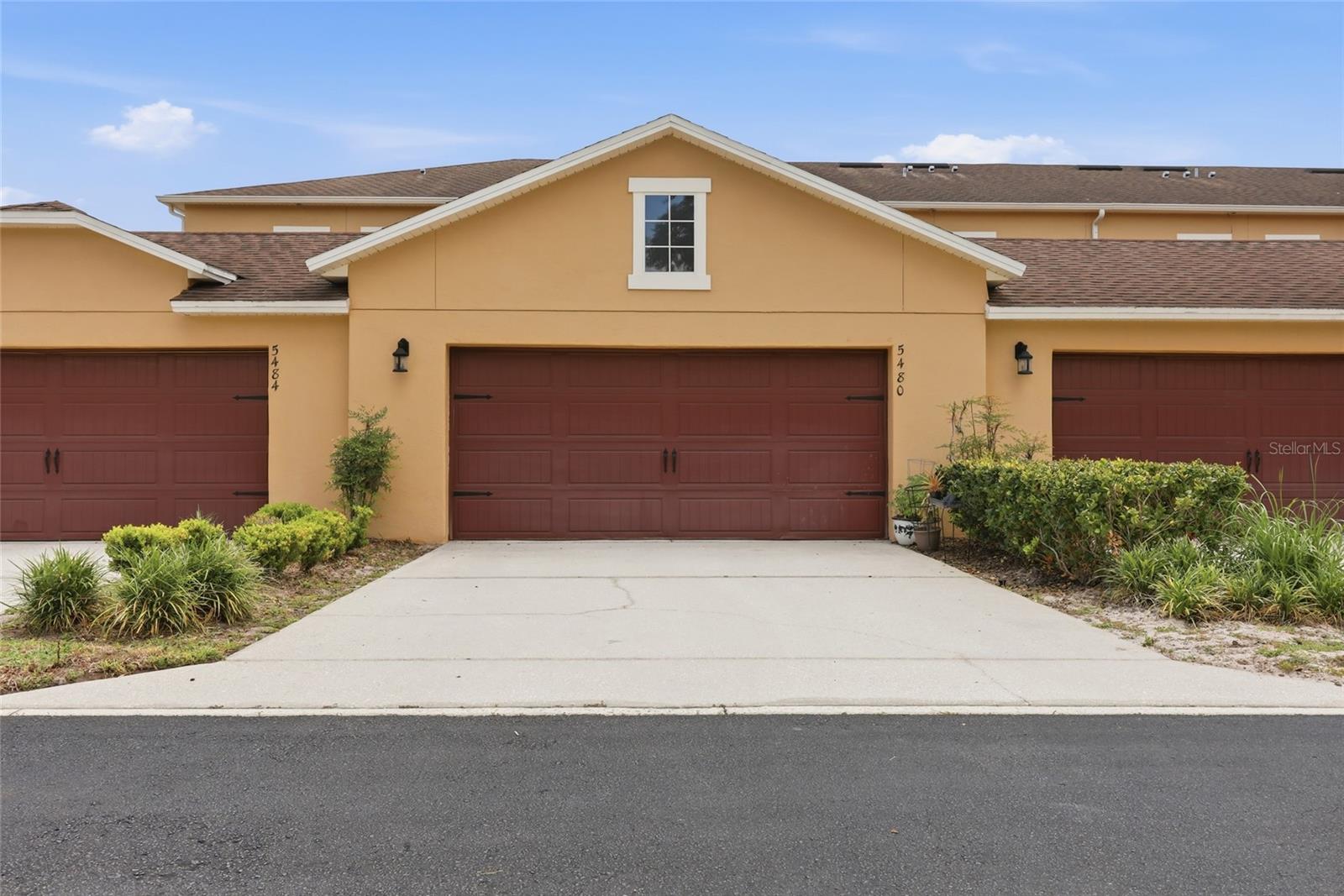 SAVANNAH PARK - Residential
