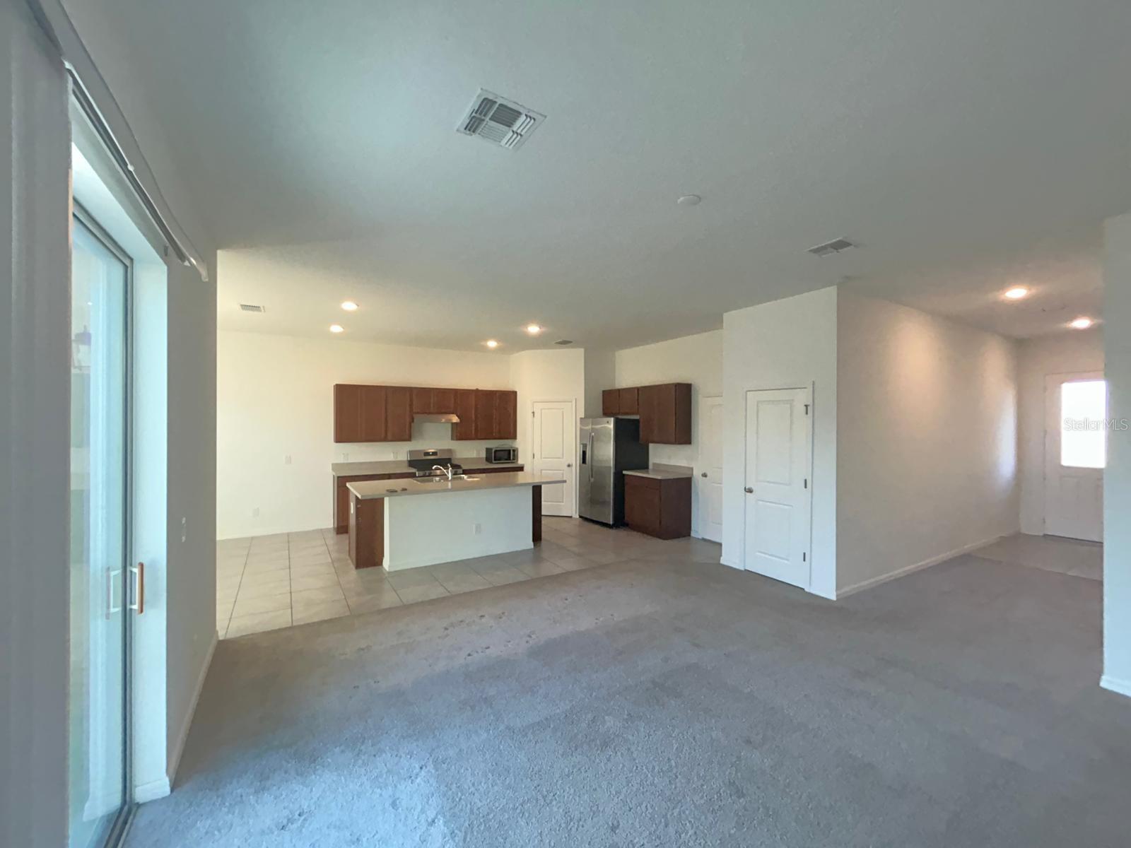 SAN SEBASTIAN RESERVE - Residential Lease