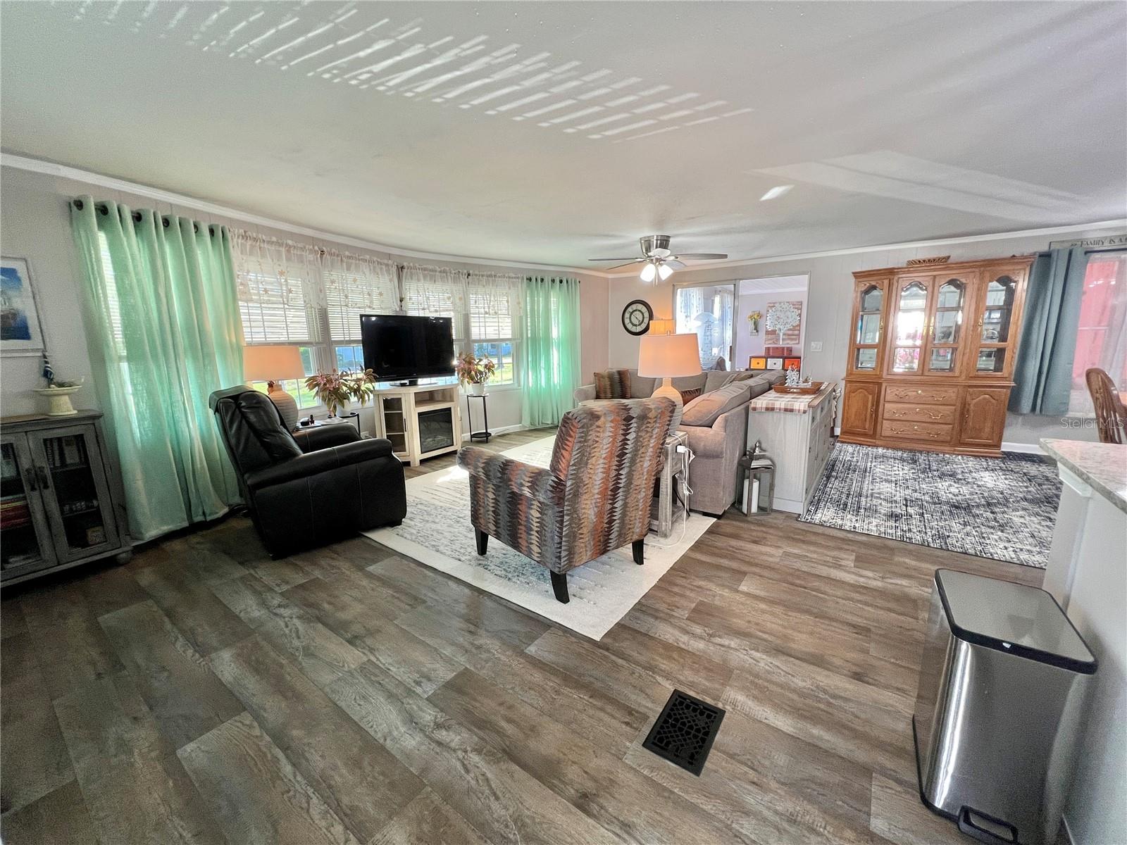 HAWTHORNE AT LEESBURG A COOP - Residential