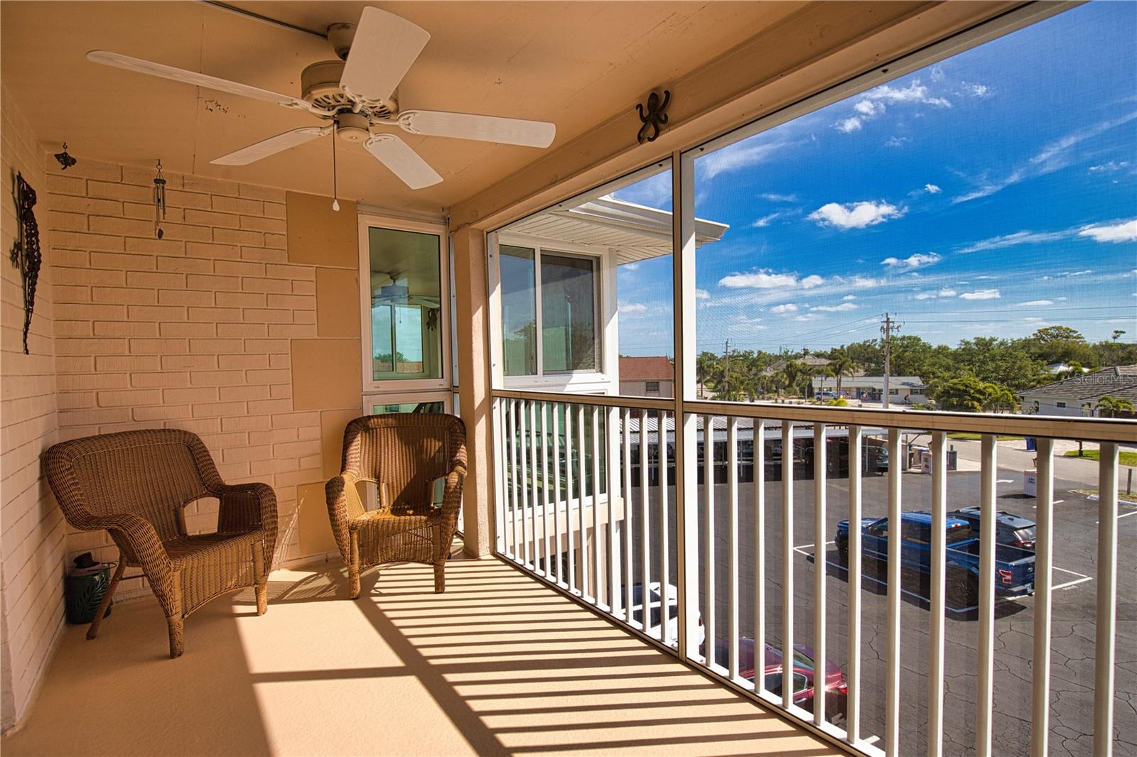 GULF POINT APARTMENTS - Residential