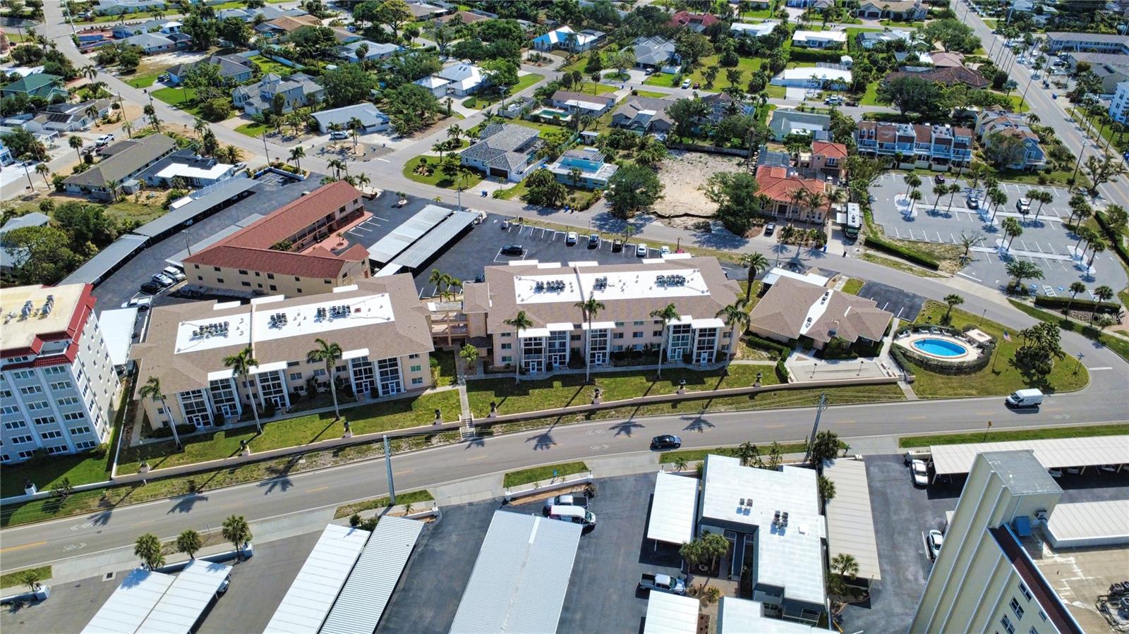 GULF POINT APARTMENTS - Residential