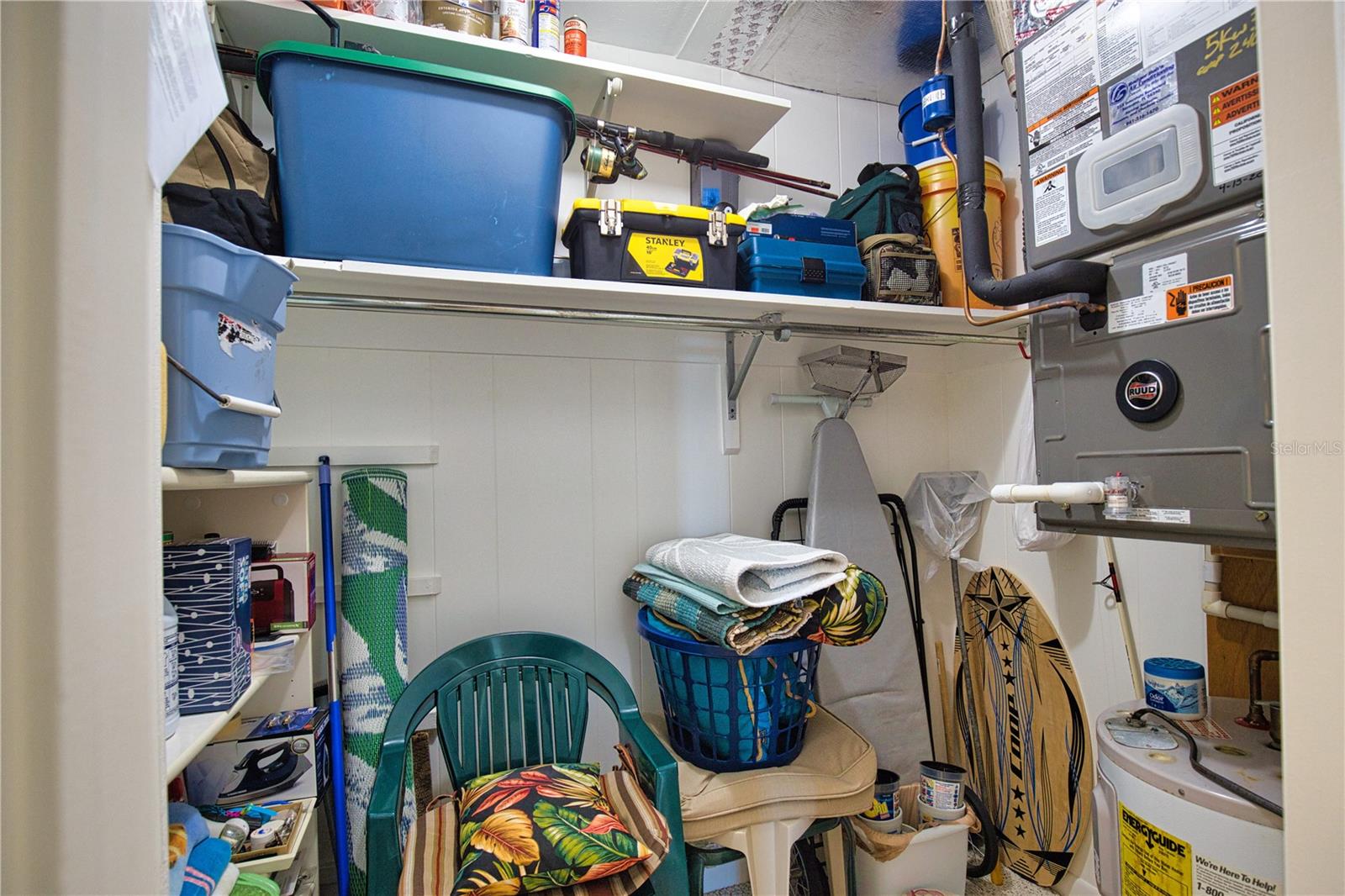 GULF POINT APARTMENTS - Residential