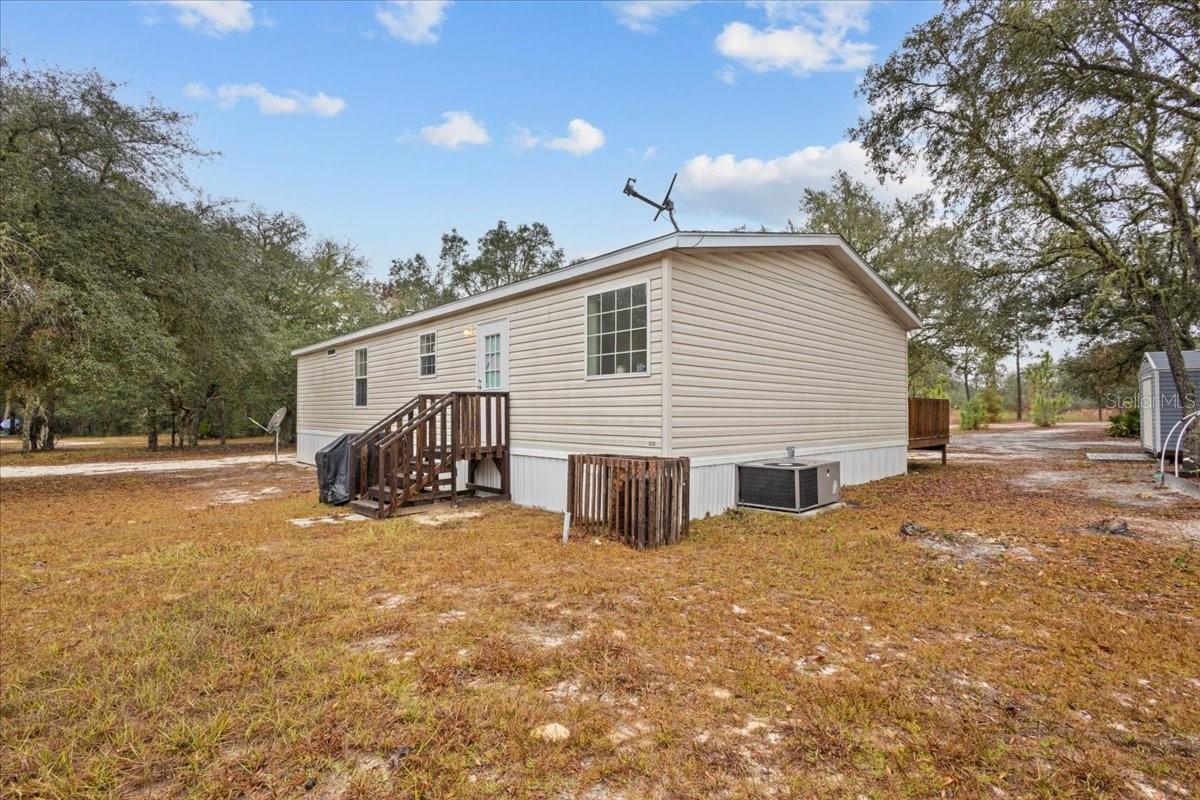 UNIVERSITY ESTATES - Residential