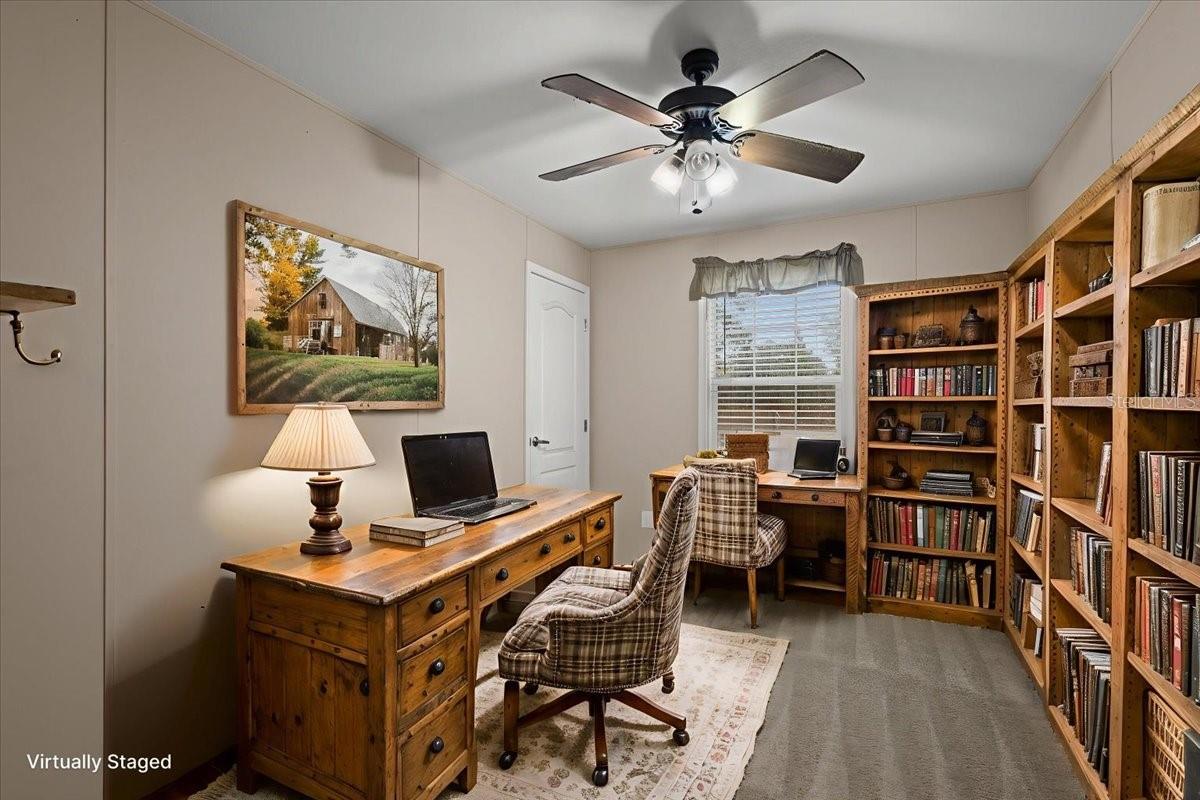 UNIVERSITY ESTATES - Residential