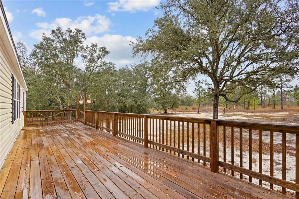 UNIVERSITY ESTATES - Residential