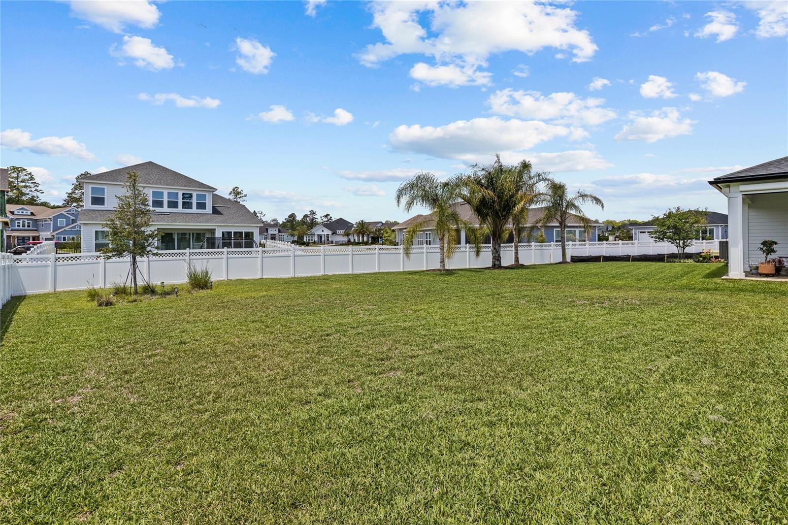 COURTNEY OAKS & COURTNEY CHASE - Residential