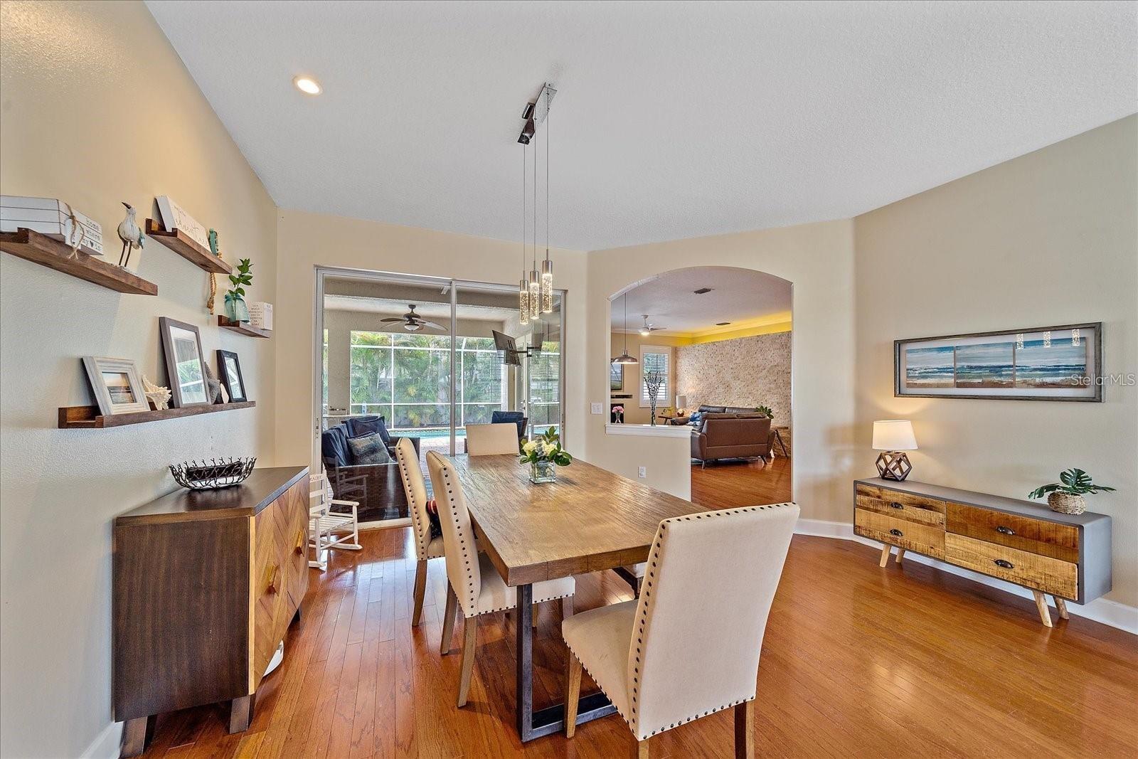 RIVERWALK VILLAGE CYPRESS BANKS SP E - Residential Lease