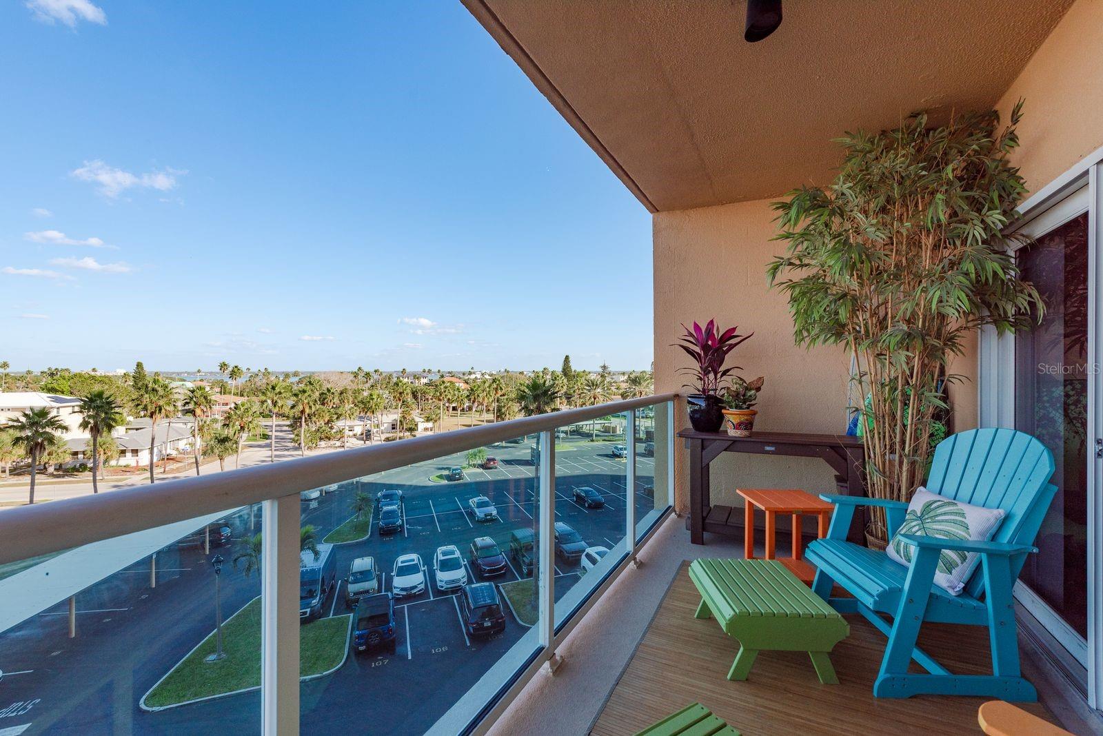 880 MANDALAY AVENUE N404