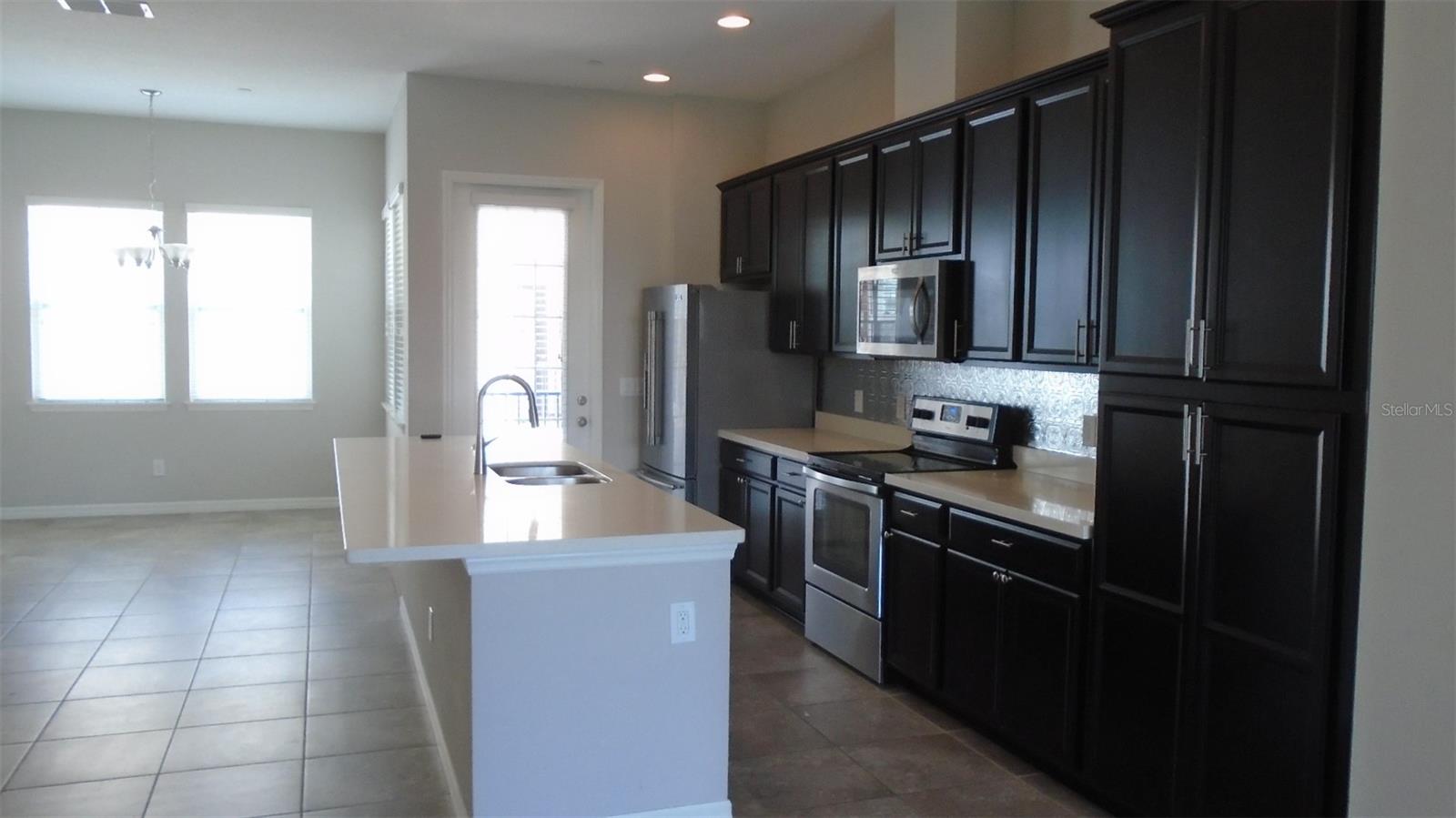 ENCLAVE AT ALTAMONTE - A REP - Residential Lease