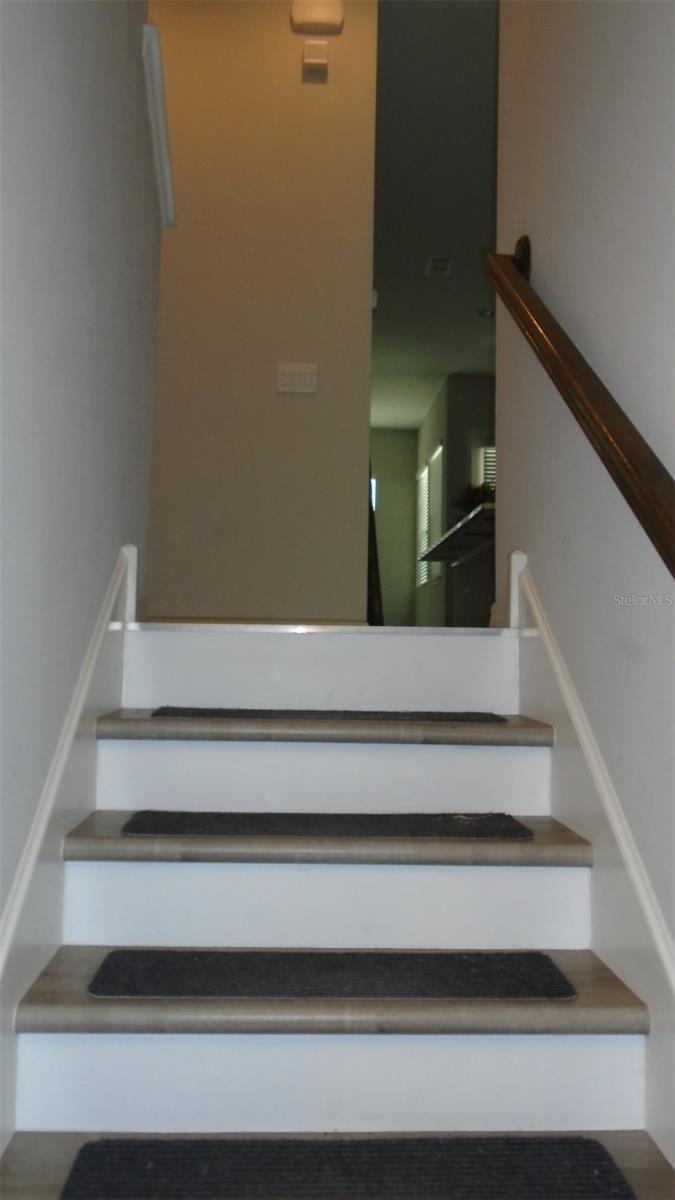 ENCLAVE AT ALTAMONTE - A REP - Residential Lease