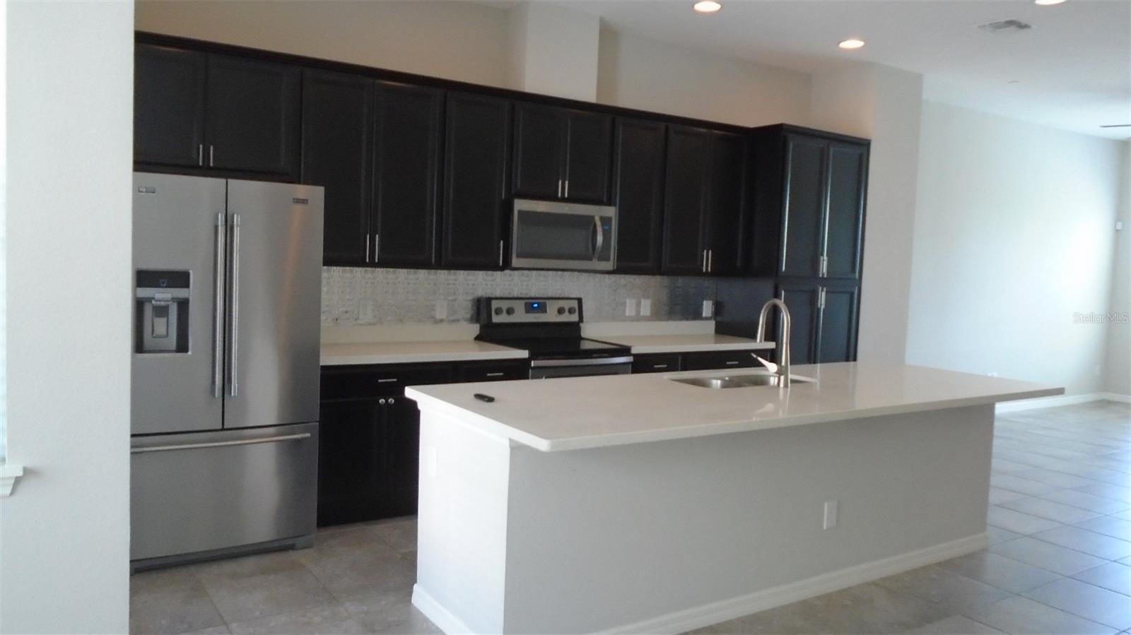 ENCLAVE AT ALTAMONTE - A REP - Residential Lease